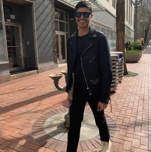 Meet your Posher, Jason